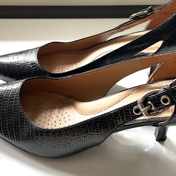 Spring Closet Deals - Picture 4 of 6